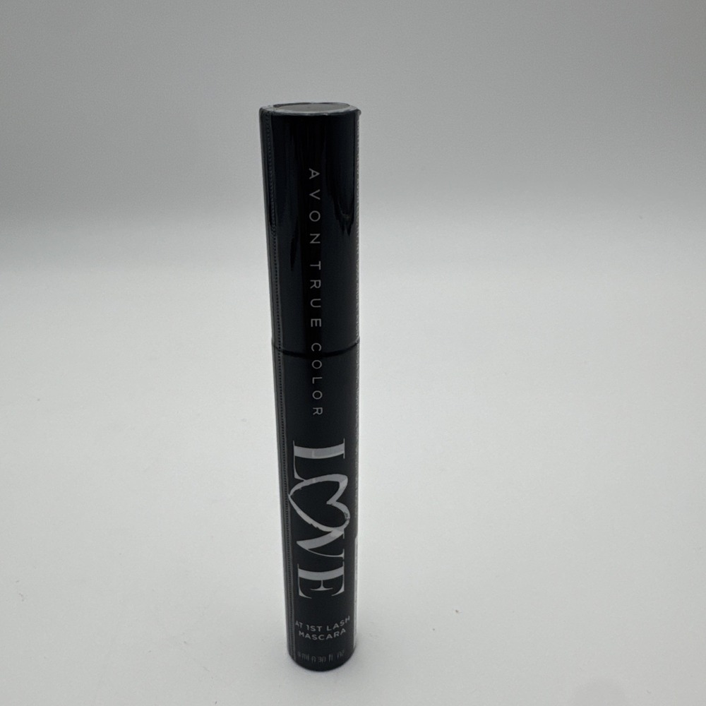 Avon True Color Love At‎ 1st Lash Mascara Blackest Black